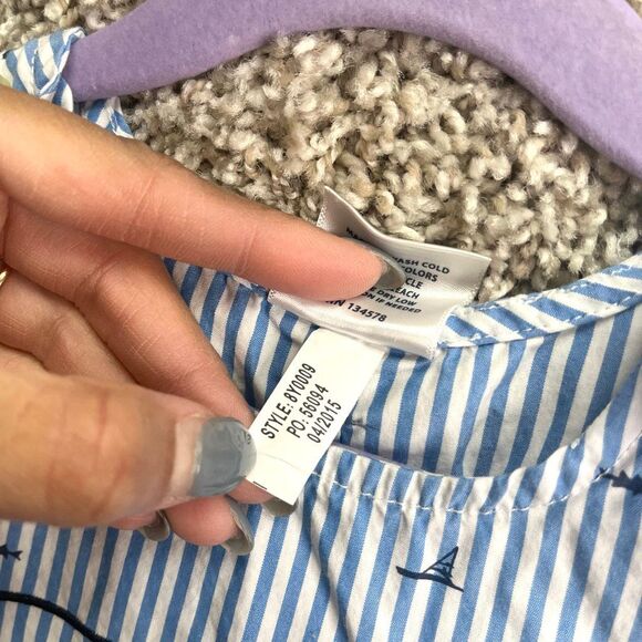 Vineyard Vines Romper Boys 12-18M Blue and White Striped Whale Embroidery Bubble - Picture 3 of 5